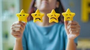 how to handle negative reviews